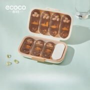 Pastillero Organizador Medicamentos 7 Días C/ Corta Pastilla - Imagen 5